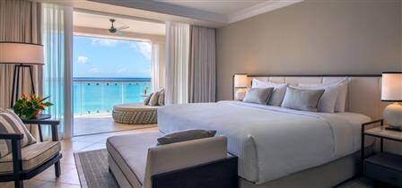 Signature Oceanfront Room - Twin Beds