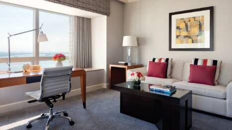 Executive Suite Bay View - King Bed