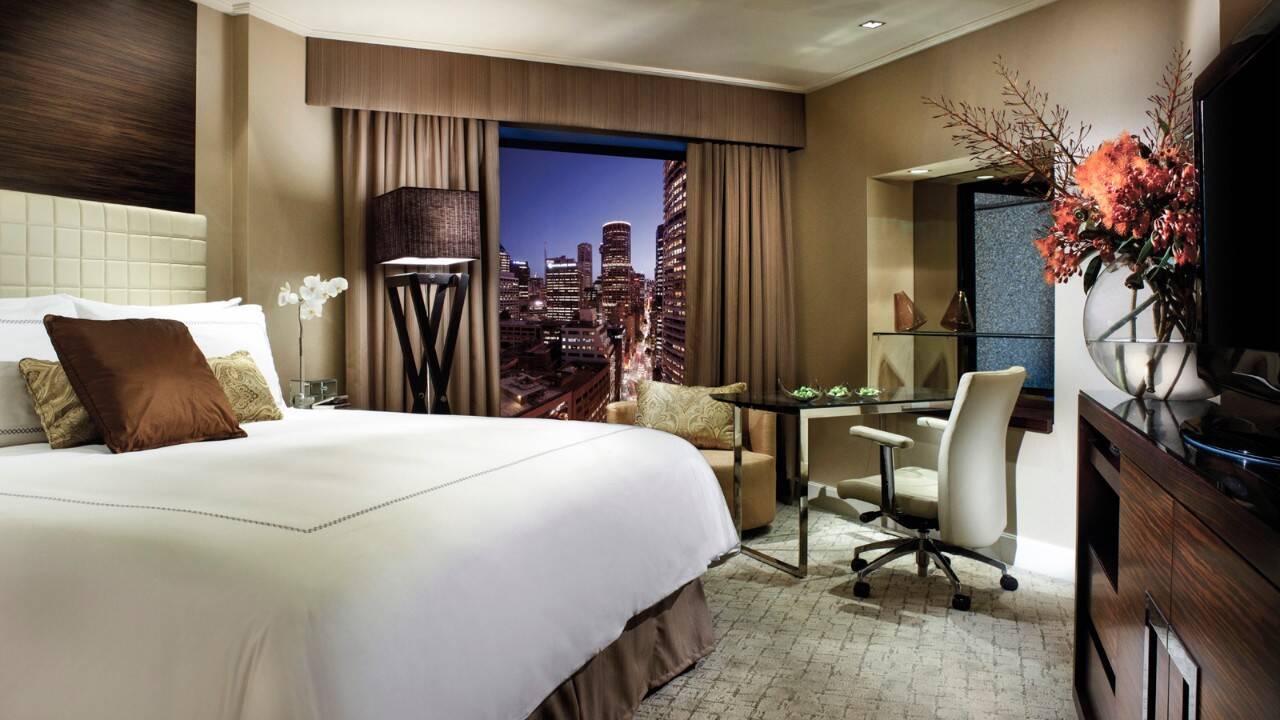 Deluxe City View Room - Twin Beds