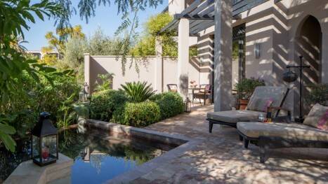 Patio Suite with Private Pool - King Bed