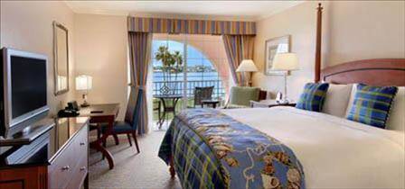 Deluxe Harbour View Room - Two Double Beds