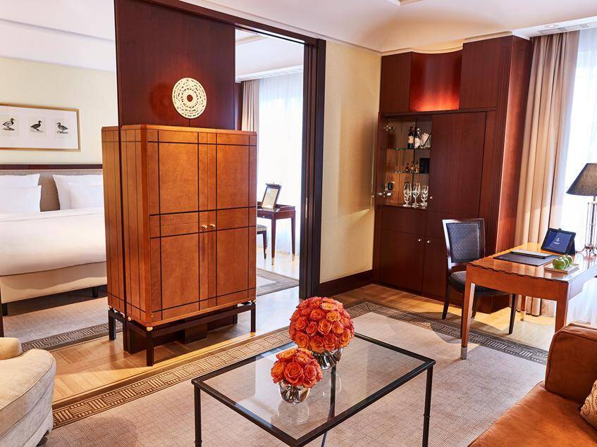 Adlon Executive Suite