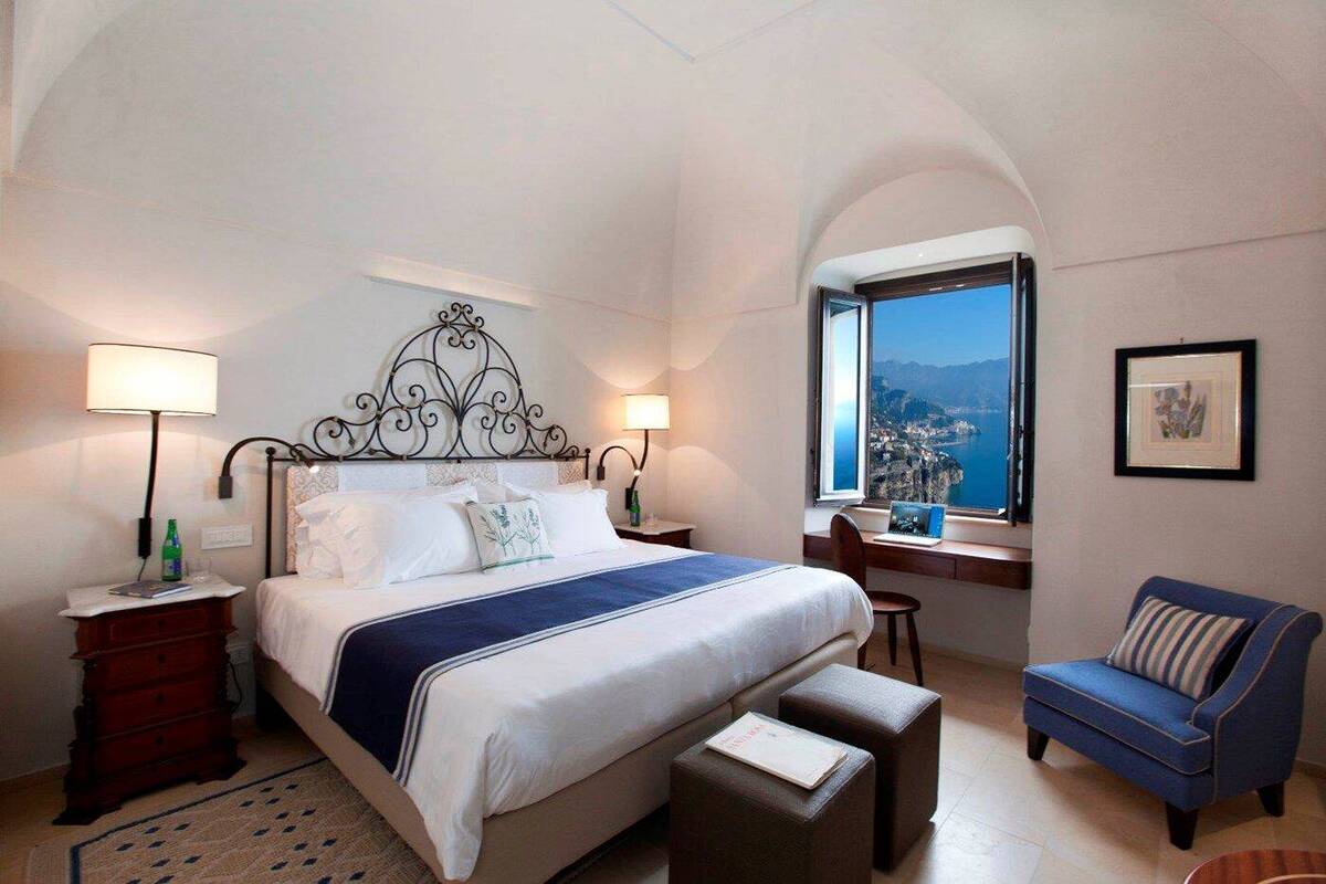 Sea View Deluxe Room
