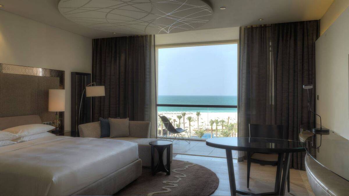 King Bedded Room with Sea View