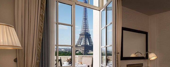 Duplex Terrace Eiffel View Suite