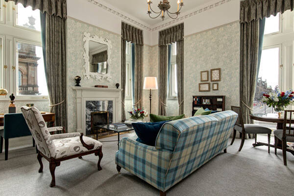 Balmoral Suite