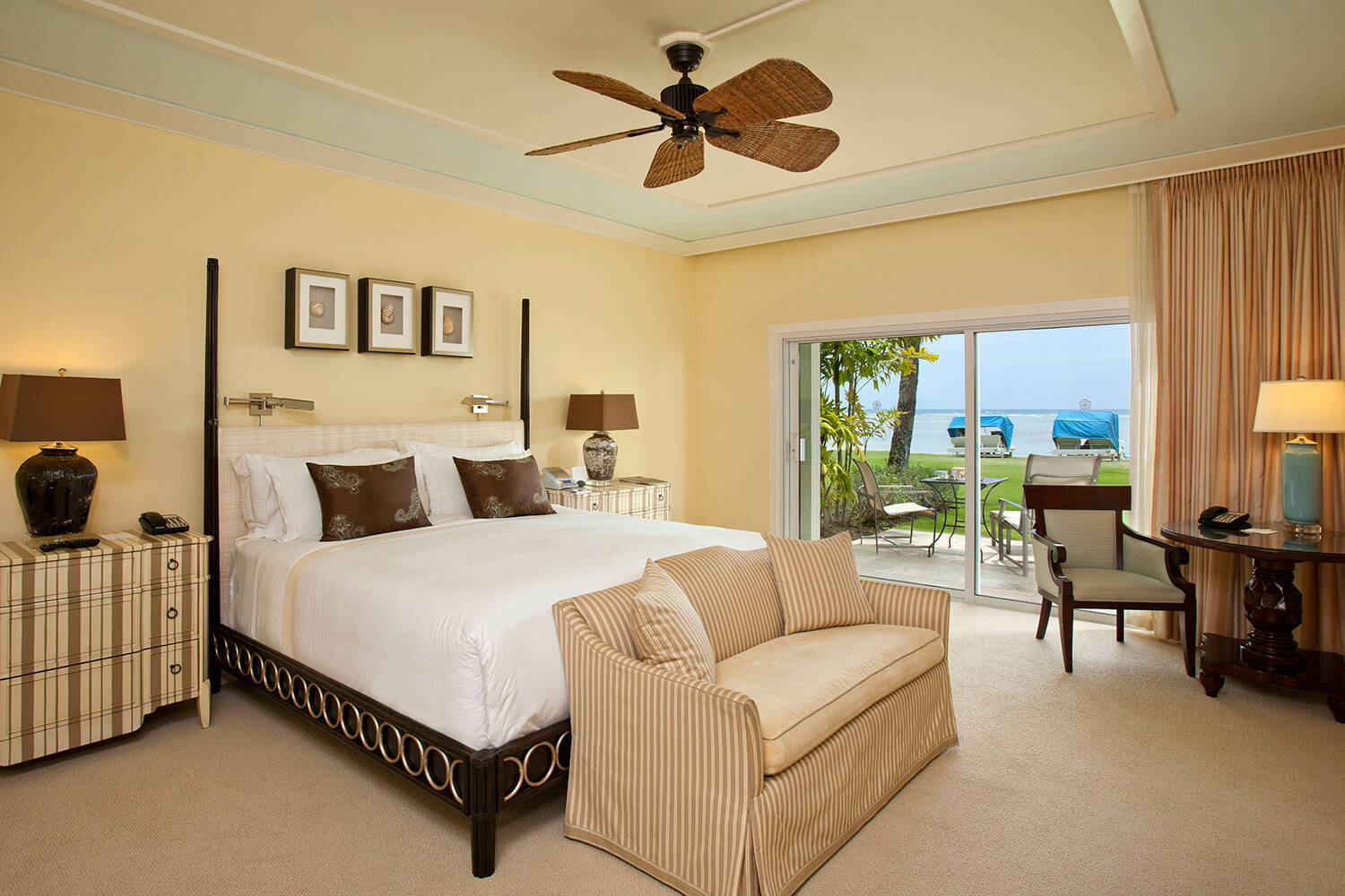 Beach Front Lanai Room