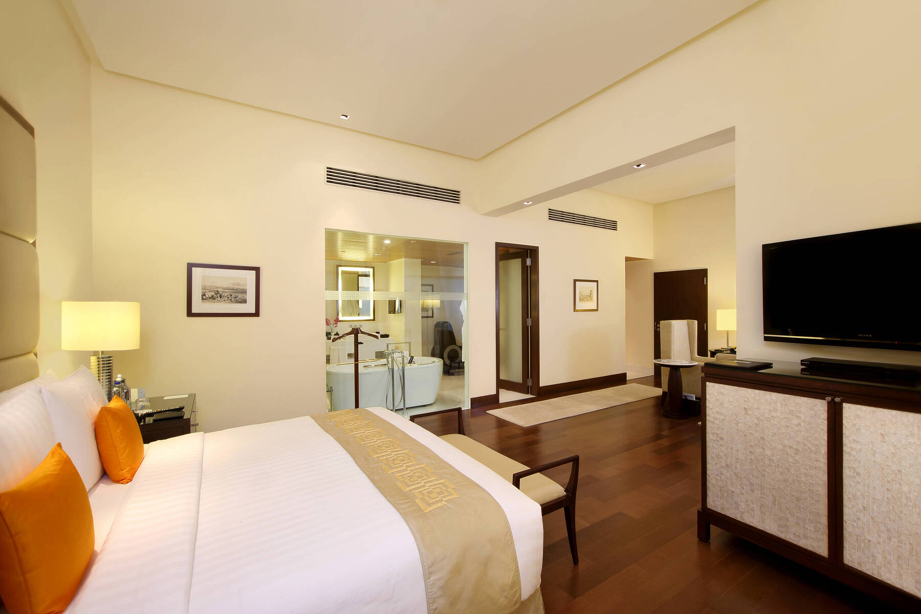 Kohinoor Presidential Suite