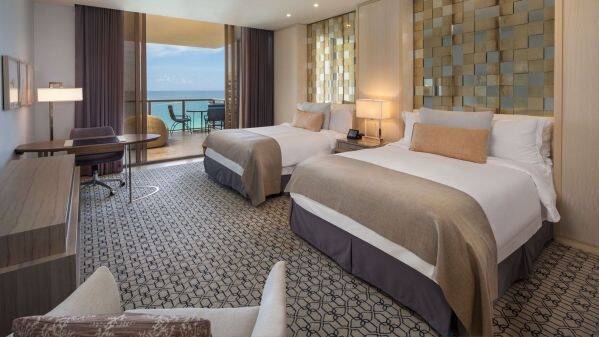 Grand Luxe Ocean Front Room - Two Queen Beds