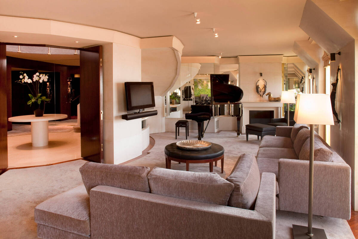 Presidential Suite