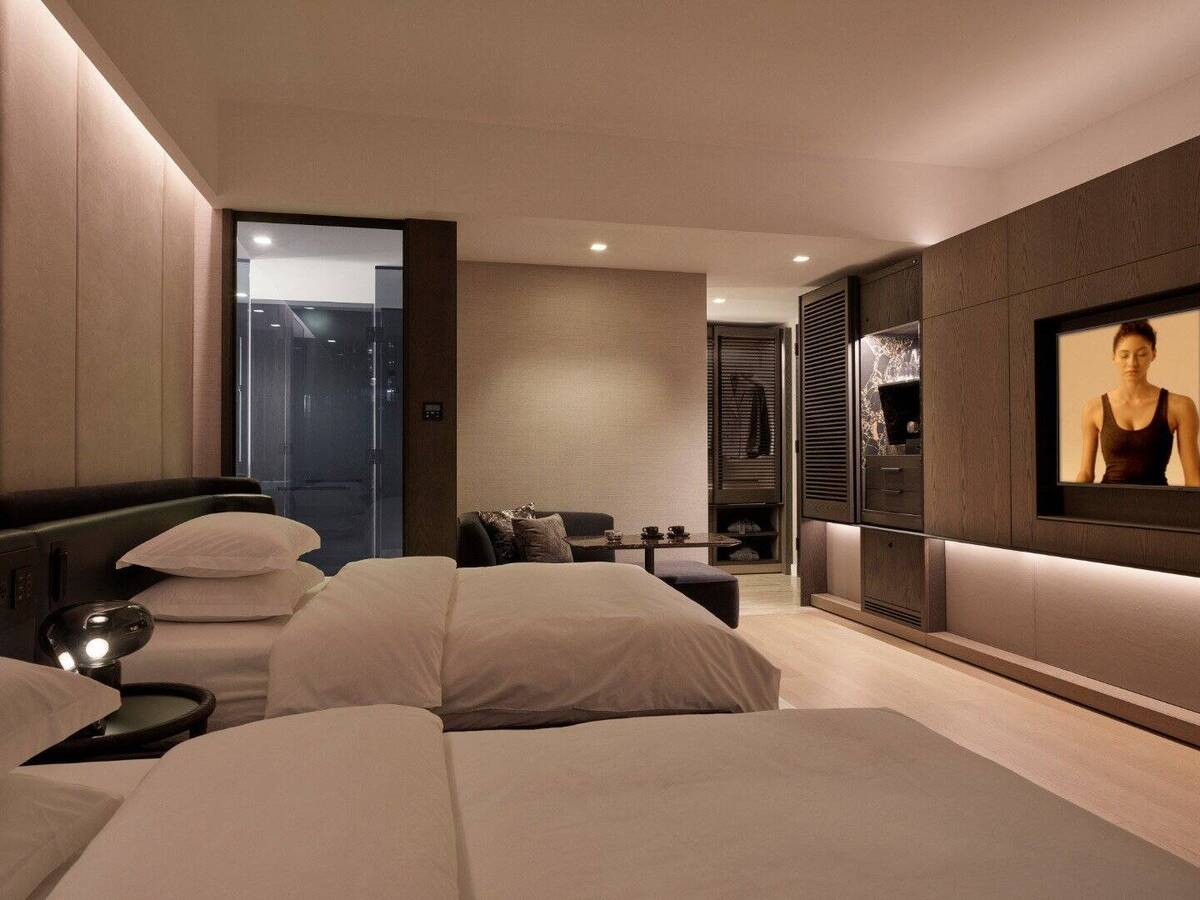 Deluxe City View Room with Two Double Beds