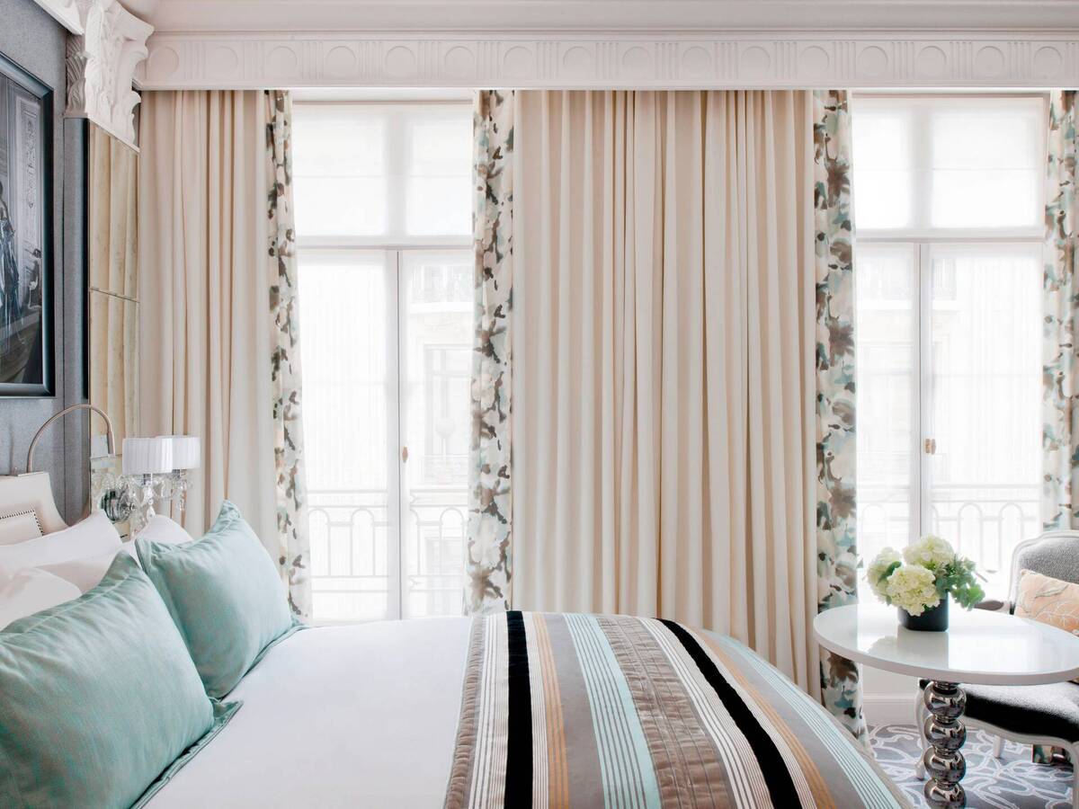 Premium Luxury Room