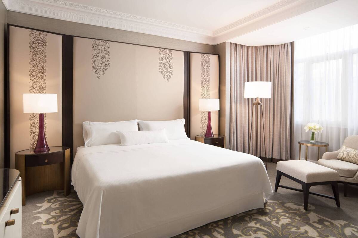 Cortes Suite