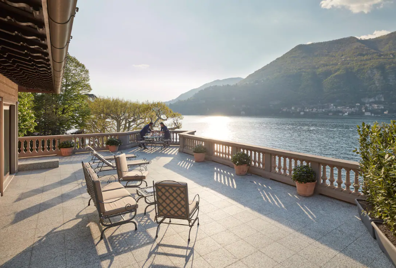 Panoramic Terrace Suite
