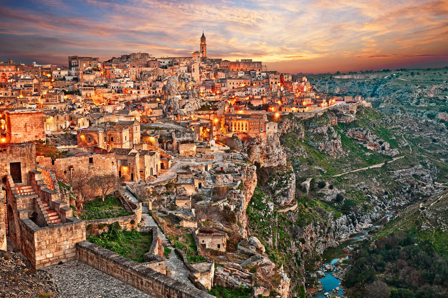Matera - The extraordinary cave town in Italy