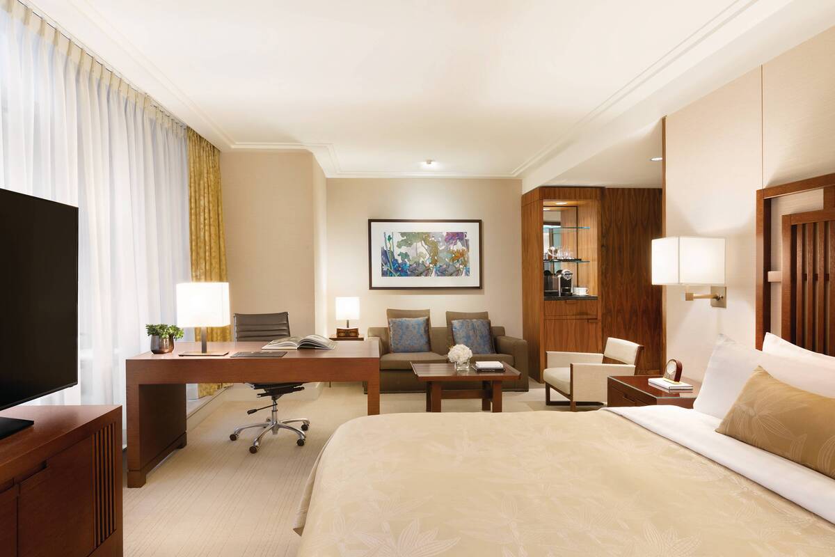 Executive Balcony King Room