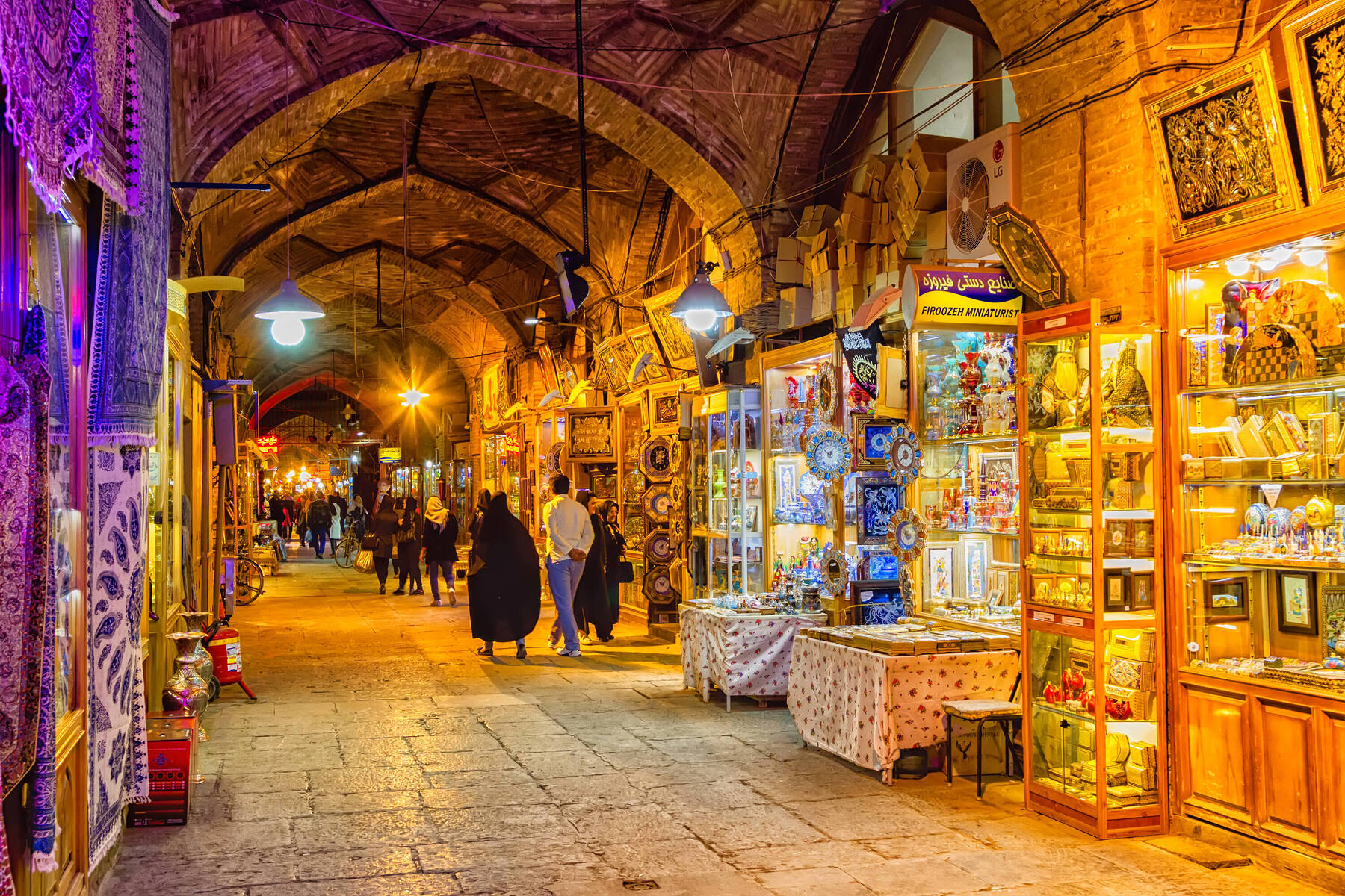 A Guide to the Best Middle Eastern Bazaars