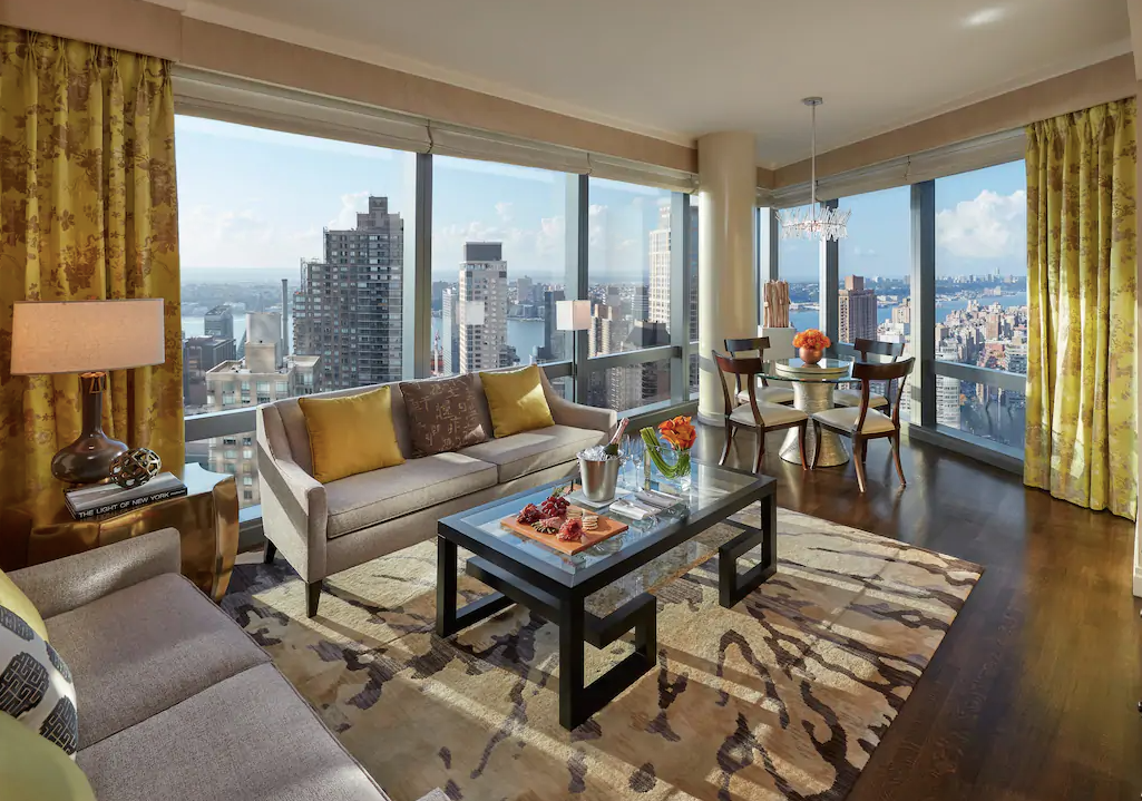 New York Skyline Suite