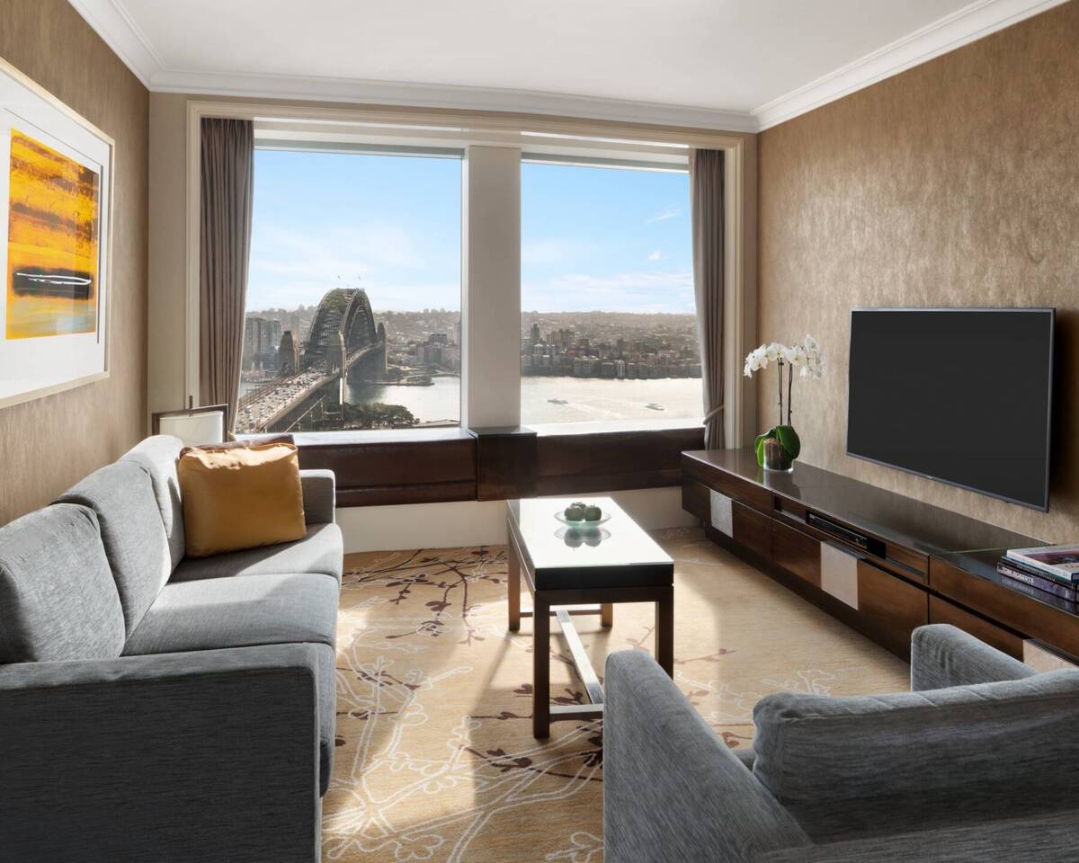 Executive Sydney Harbour Suite 