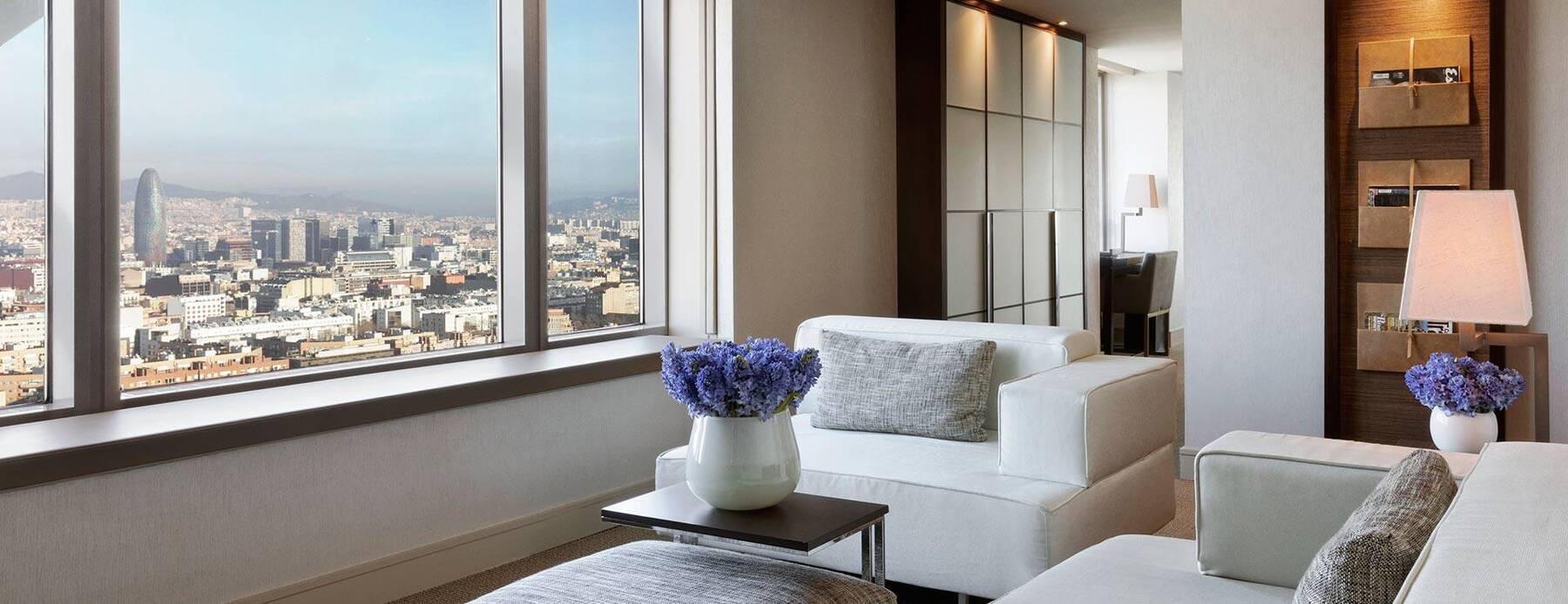 Executive City View Two Doubles Suite