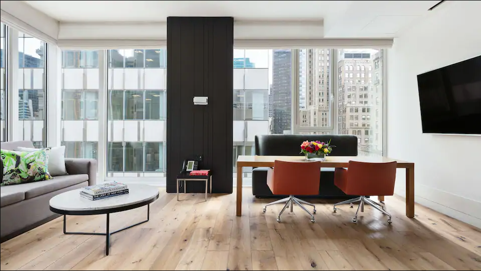 Andaz Suite