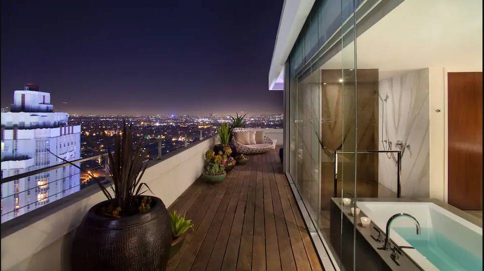 Penthouse Suite