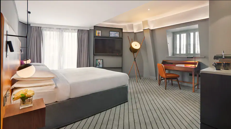 King Room