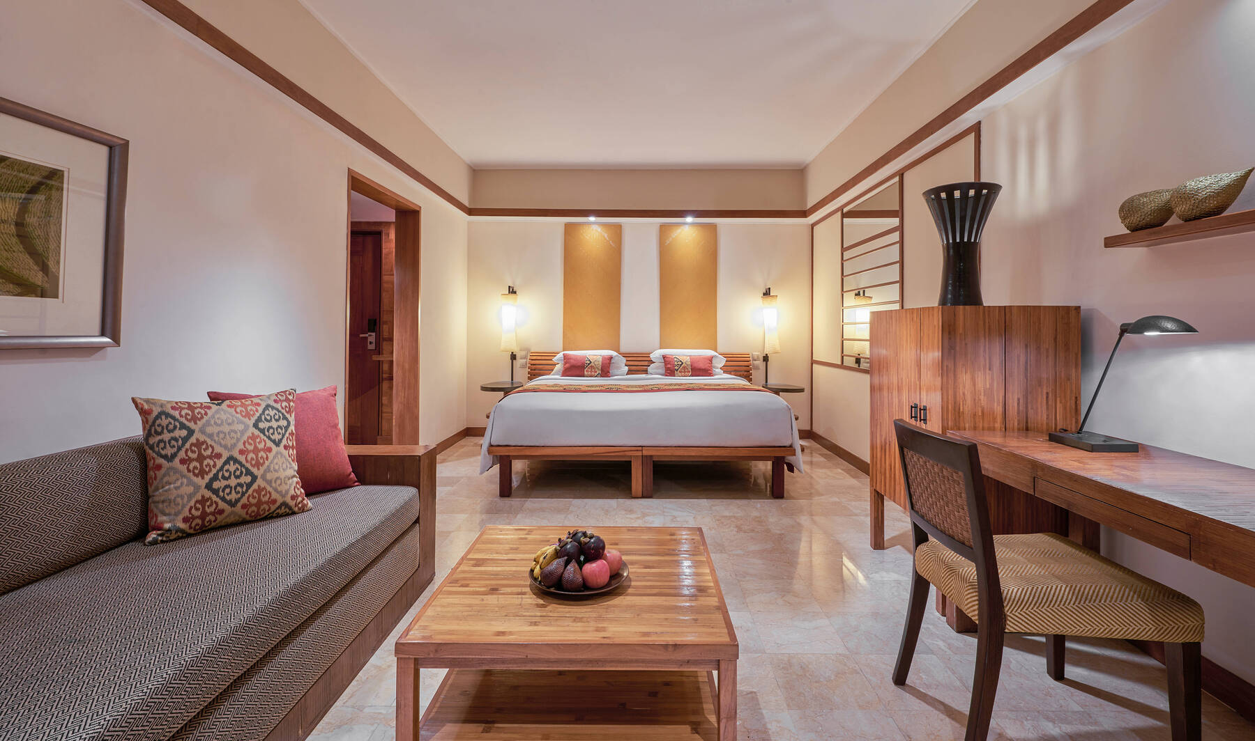 King Bed Ocean View Club Access