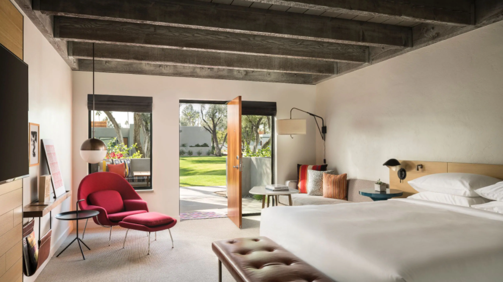 ADA Saarinen Studio Suite