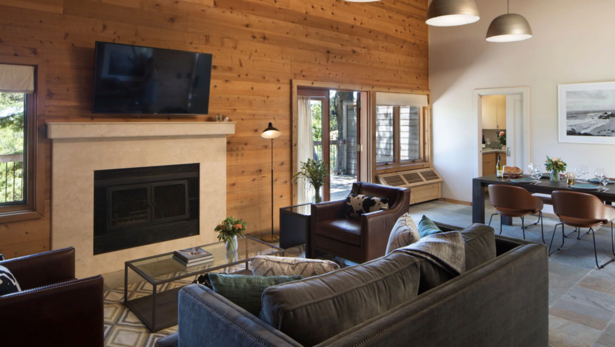 Coast House Suite