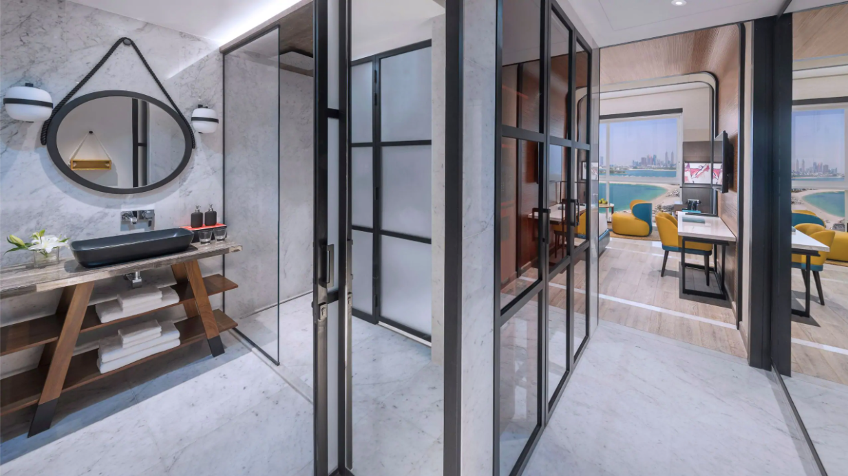 King Sea View Room