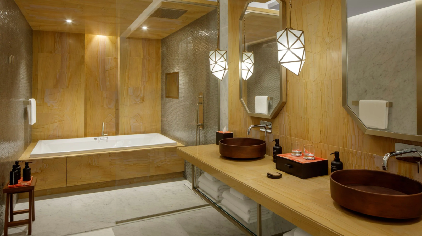 Prince Suite