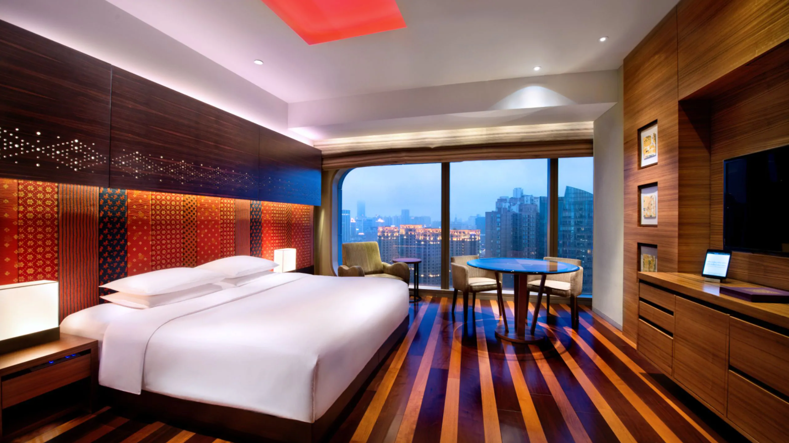 King View Room