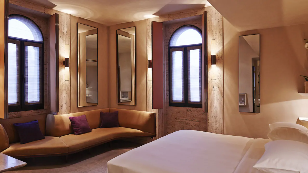 Park Queen Room 