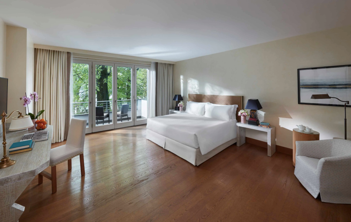 Premier Suite