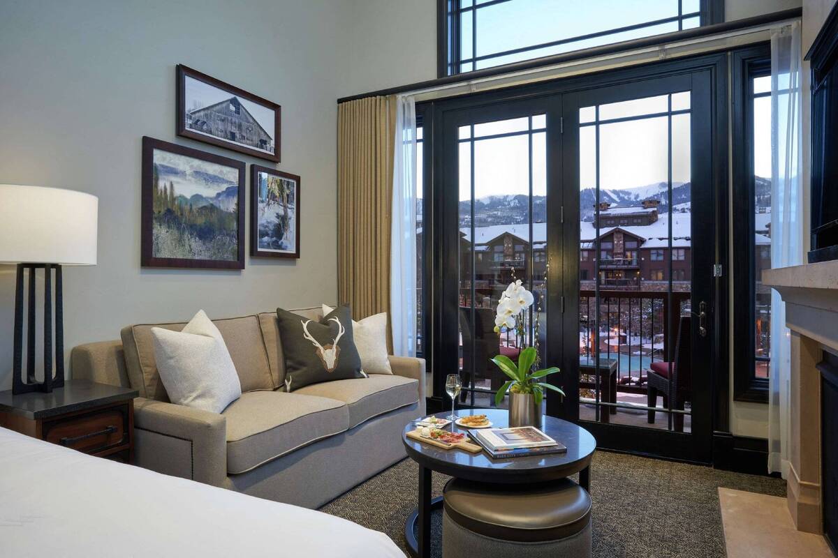 King Bed Junior Suite