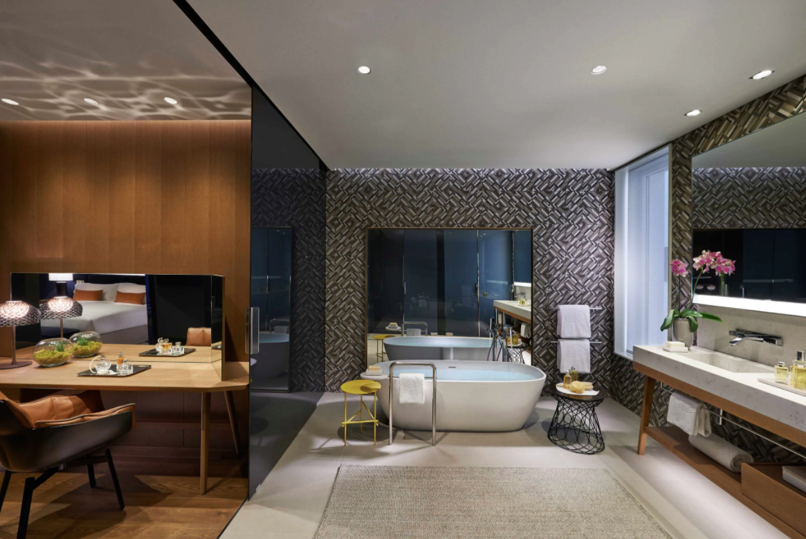 Premier Suite