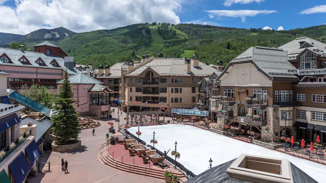 Village Slope Queen