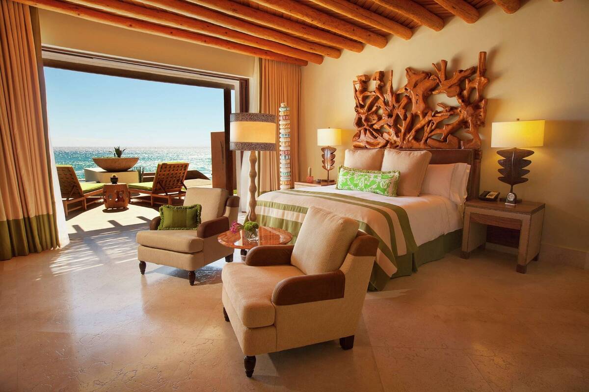 Pedregal Two Bedroom Beachfront Suite