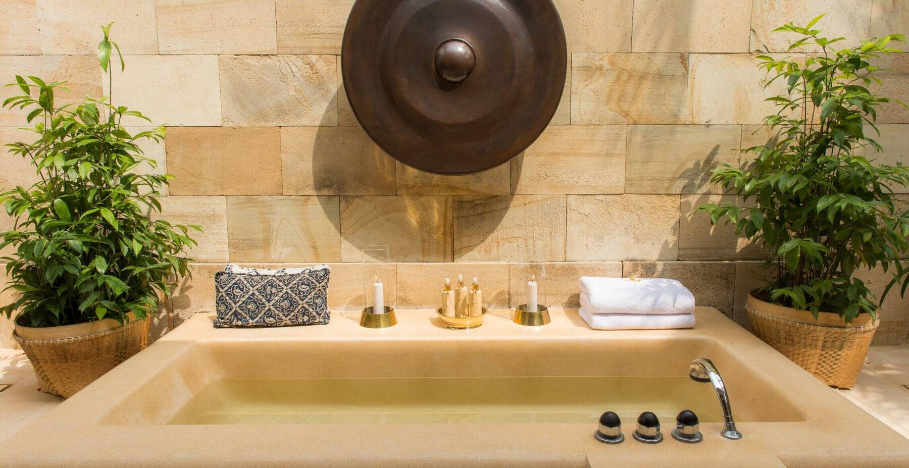 Garden Pool Suite
