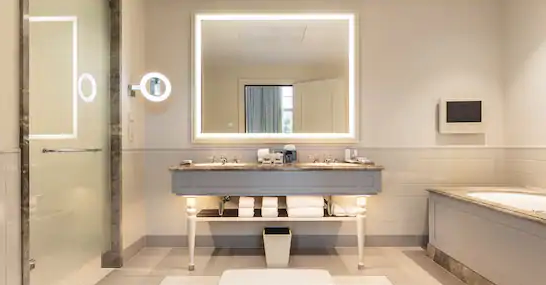 Backer Suite