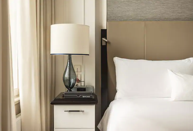 King Accessible Superior Room