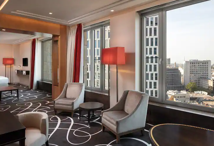 King Junior Suite