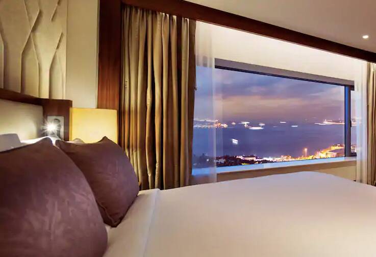 Bosphorus Suite with Balcony