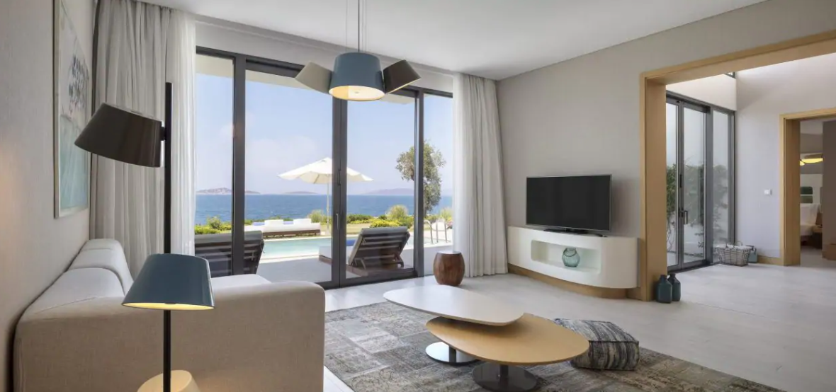 King Premium Suite with Pool