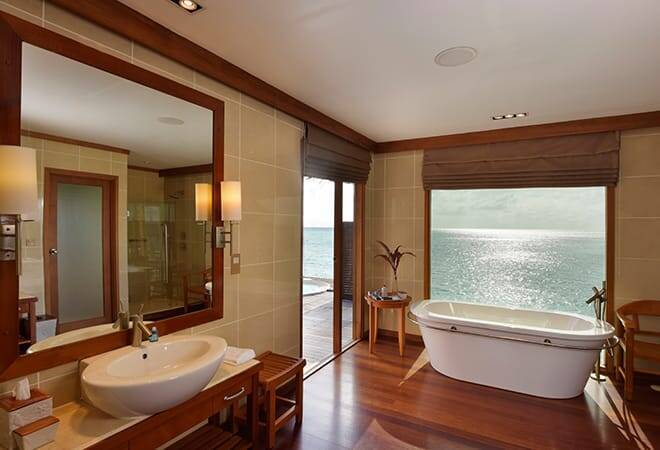 Deluxe Water Villa