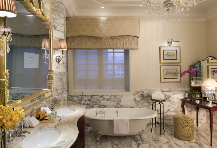 Double Queen Bund Heritage Suite