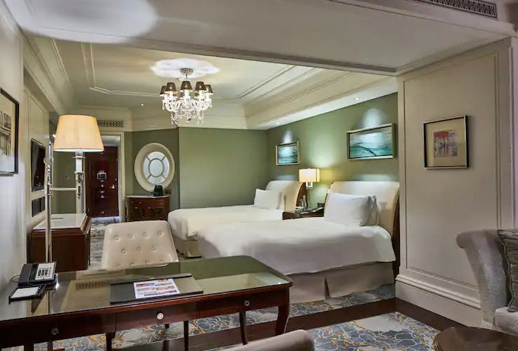 Double Queen Deluxe Room