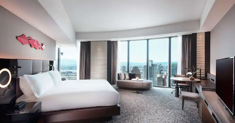 King Executive Room