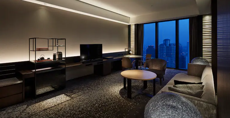 King Executive Suite
